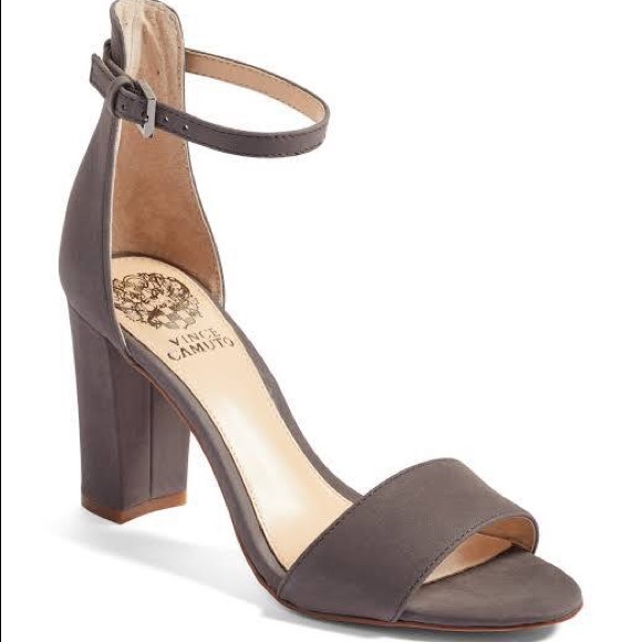 Vince Camuto Shoes - Vince camuto ankle strap sandal size 8